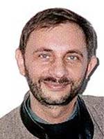 CORIN BRAGA - poza (imagine) portret